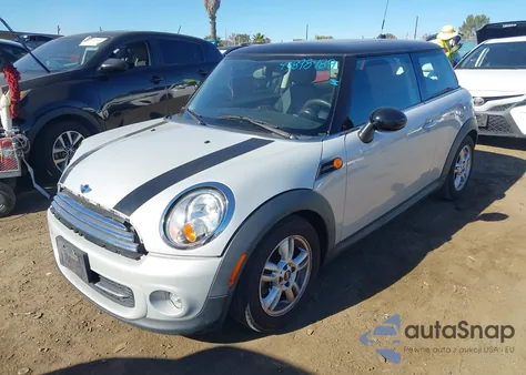 2012 Mini Cooper z USA, uszkodzony, nr VIN WMWSU3C50CT539935